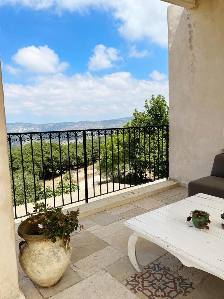 Benichuta Mitzpe Hila Exterior foto